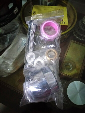 使用感受：好
外观设计：美观
做工材质：优
