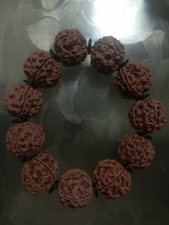 外观漂亮，赠品不错，良心商家
