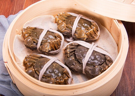 价格挺便宜，现在的螃蟹，一般都还行，分量肯定要差一点，重的价格贵，这个价就这样吧