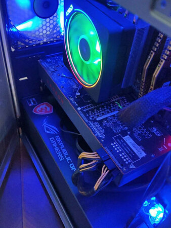 amd能用的只有这一款，将就用吧，此y盘强吧