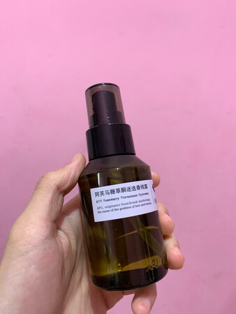 感觉还蛮厉害的，香香的，味道很好闻，快递真的超快的