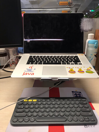 特别好，可以同时链接电脑和手机，反应速度也还可以。键盘打字也还挺舒服