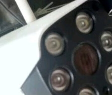 东西真不错，很高清，照的一清二楚的，店家送了好多东西很实惠