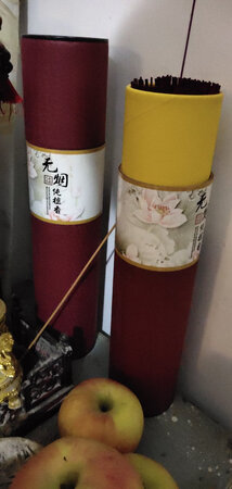质量不错，没有味道，价格也不贵。