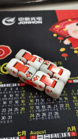 还行，玩玩