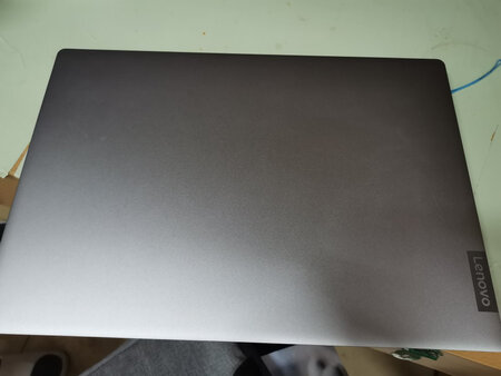 开机很快
运行速度：快
屏幕效果：好