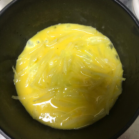 超好用！给娃做土豆鸡蛋饼，不粘锅，而且很嫩，喜欢！还超级好清洗，小熊的东西果然都好用