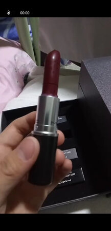 商品质量大有问题咱也不知道是真是假笑死了，发来以后就芯底有问题。怪不得都说京东不如~笑死了，商家说可以换货，换来换去真假都不知道。欺骗消费者，京东和商家一家亲。联系直接地方维权吧。