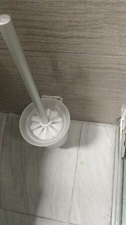 简单，轻巧，美观，实用。
