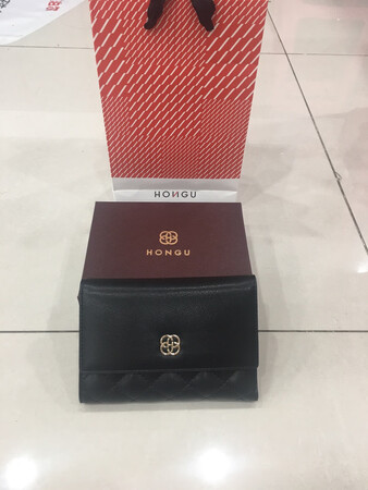 质量杠杠滴！大品牌就是值得信赖！做工精致真皮材质！