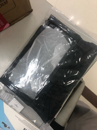 快递很快，东西还不赖！