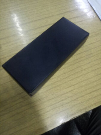 还不错，就是这个刀袋设计的有点不喜欢。