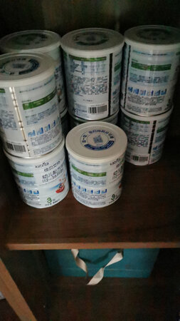 宝宝很爱喝，有活动就屯一点。牛奶过敏羊奶没事。