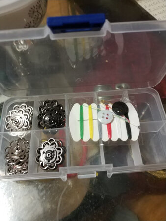 很高兴的一次购物，实物与图片完全一致，完美！