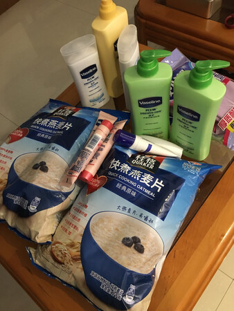 不知道，最后一个了，哎呀，双十一买了一堆东西评价呀，已经是够累的。