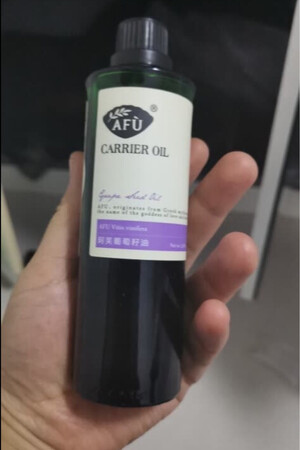 没有什么味道 试用了一下还可以