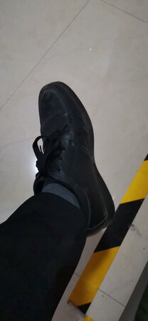 袜子是我在京东上买过最后的，看介绍是真正100棉，这是我能找到的最厚的袜子了