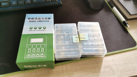 小孩子电动玩具多，希望好用，希望比玩具上送的好。