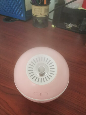 加湿效果：不错
外形设计：好看
运行声音：小