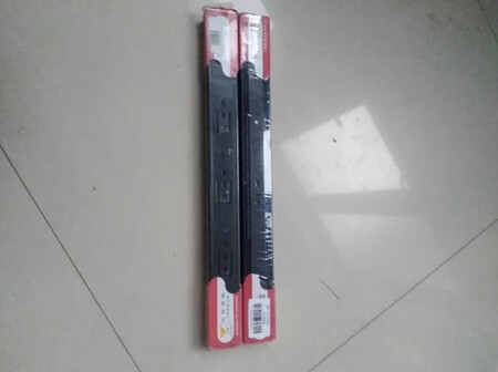 外形外观：完好无损
材质工艺：分量很足
使用效果：限位到位  位置长度三截够大
安装操作：安装对接空洞安装方便 不要拆