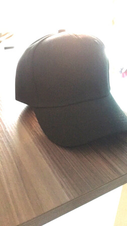 不错，便宜实惠，帽子停薄的，这个天气带刚刚好。物流有点忙，等了3天