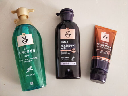 气味清香，洗完头发比较顺滑，有光泽