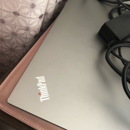 不错
外形外观：银色很高级