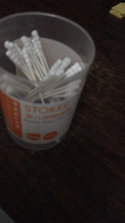 之前一直有用这款棉棒，很好用，质量很好。又买了三瓶