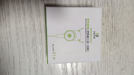 就这个样吧，很普通的挂绳，价格便宜，够用就好。