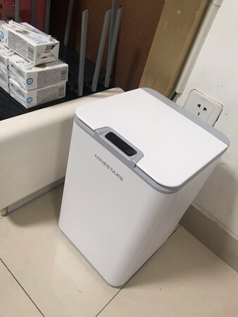 家里一共有5个，这个型号的是第二个，美观大气，科技感强.静音