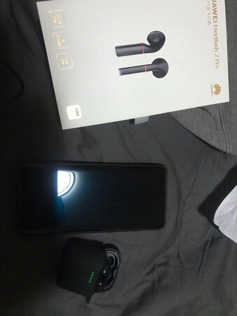 快递很快，很好的音质，舒服安逸