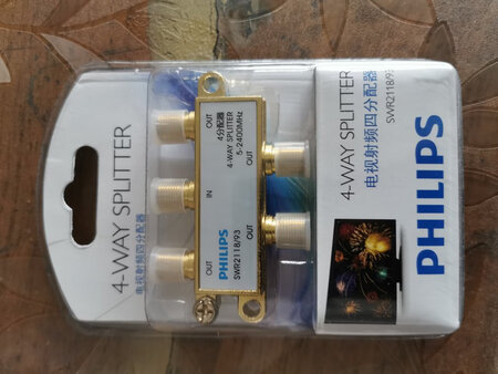 做工扎实，是同类品牌的佼佼者。要是和其它产品放一起就知道物有所值