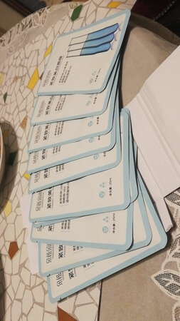 外观包装很仔细，一看就是正品，刚刚收到货，还没有用，用后再追评，