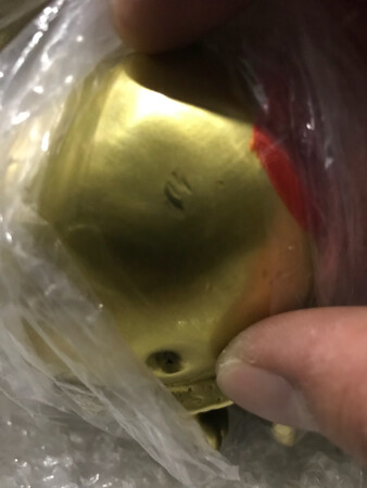 初打磨时，过深有划痕