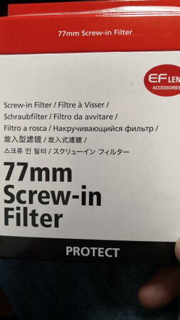应该是原厂正品，品质感觉不错，用了之再说。