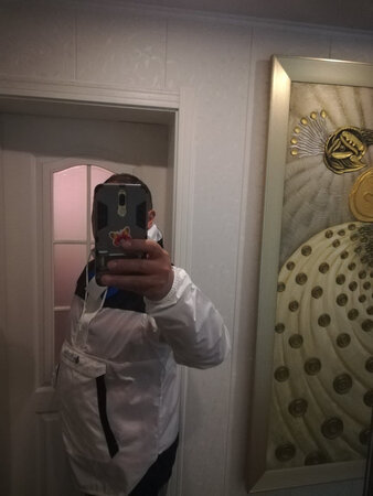 京东物流真的很快，第二天到货。款型非常好的皮肤衣，冬季试不出透气效果。身高1.73，体重85KG，拍的XL很合身。孟加拉国生产的，工艺细节一般。