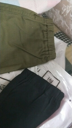 两条裤子都很好  面料也舒服