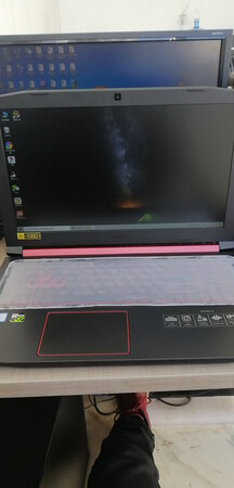 外形外观：好
画面品质：好
游戏效果：好
运行速度：快
包装保护：好