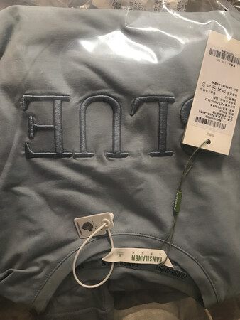朋友没要求退货应该蛮满意的吧