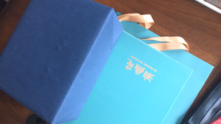 质量、颜值都很不错，用双面胶纸粘度大、效果好