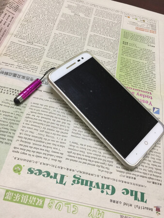 宝贝收到，很漂亮，功能强大，物流非常快，电池真的超长待机，中度使用两天没问题。