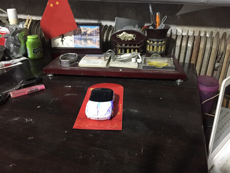 无线鼠标已收到了，车模型的无线鼠标，做工精致，小巧玲珑，我非常喜欢这了款产品。我现在给100个??????????赞！！！