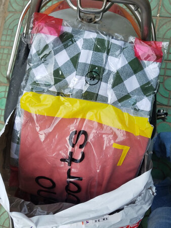 班尼路，老品牌，质量保证，618活动买的。