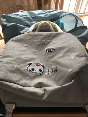 质量不错，就是线头儿有点儿多。