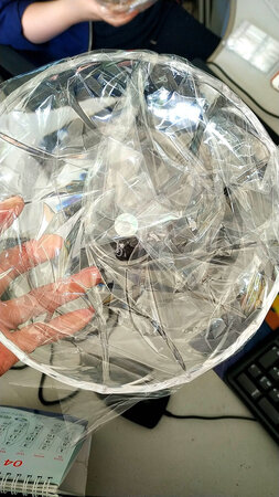 质量不错，果盘很厚实，京东物流很快。下次还会考虑再买一些。