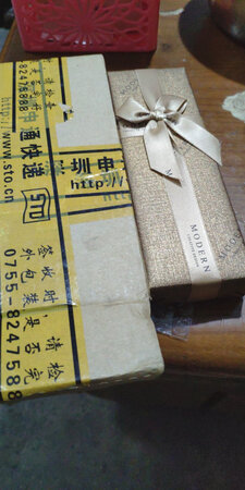 宝宝收到了，速度快，送朋友的没有开。