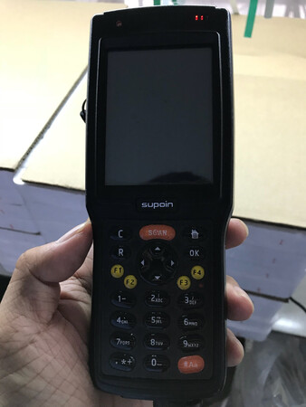 用了一段时间来评价的。很好用 稳定 快速 值得使用。比线下经销商便宜很多。