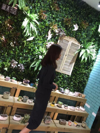 送给嫂子的生日礼物她很喜欢，手感很好，上身也漂亮