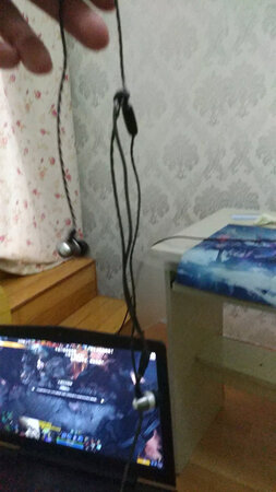 耳机质量不错的 音质还可以