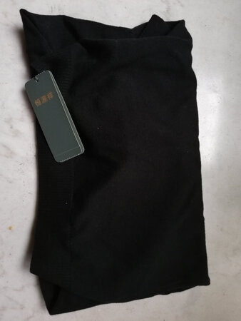 羊毛衫不错，挺柔和的，十分满意，认准此牌子，以后需要就买此牌子。